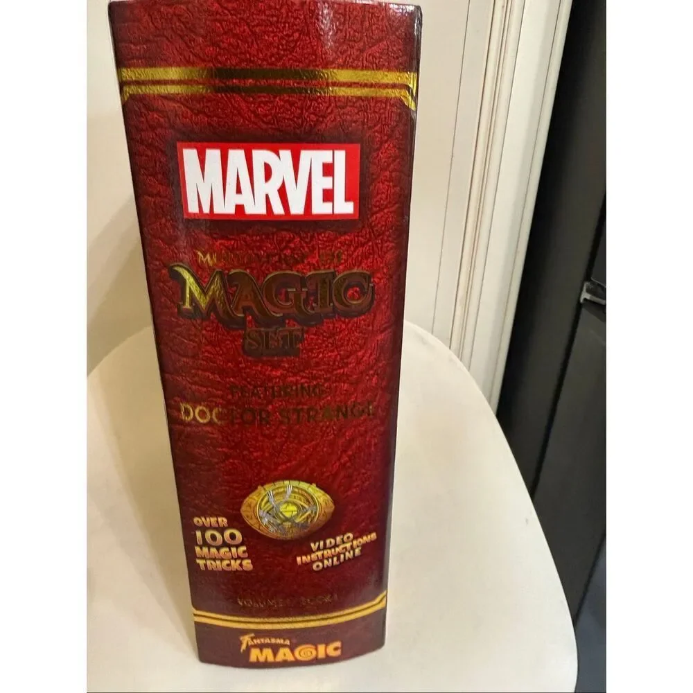 Marvel Magic Comic Book Set Doctor  Strange Magic Tricks Vol 1 Fantasma Toys NWT